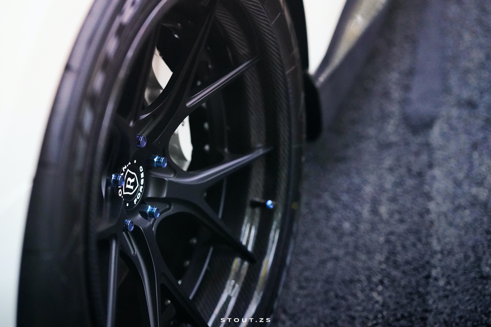 Rohana Wheels | Chris' R35 GT-R